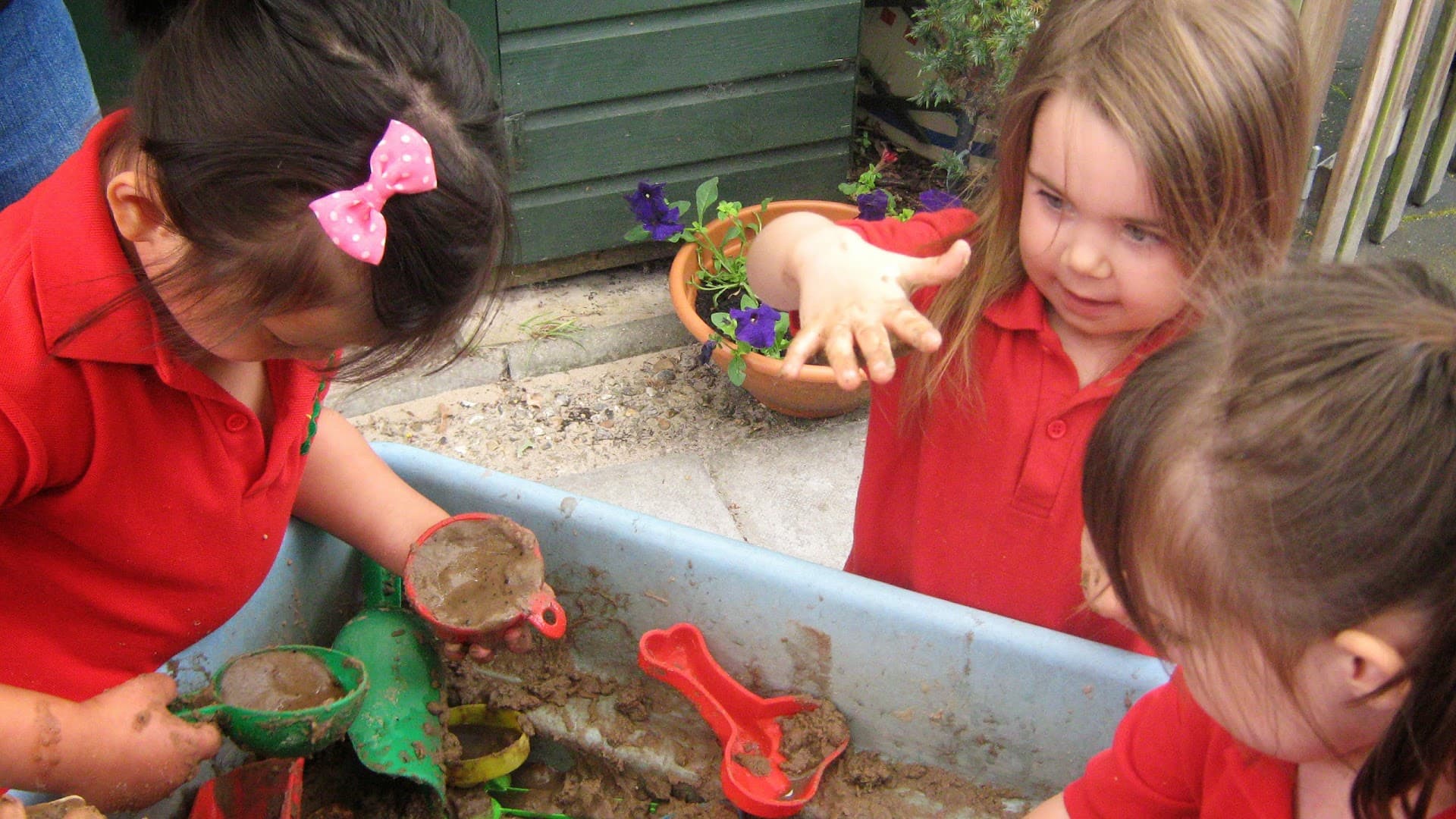 Little Oaks Pre-School 7