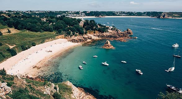 Sweet Chariot - School Educational & Sports Tours 2