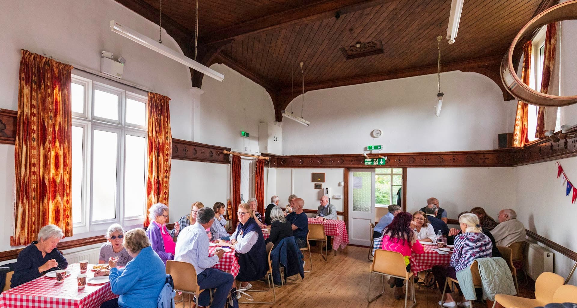 Fetcham Reading Room 8