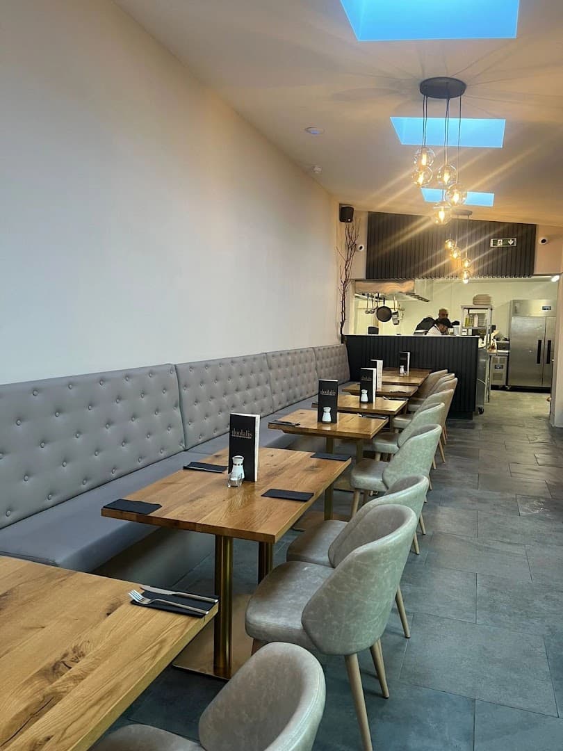 Doolalis Bar & Restaurant