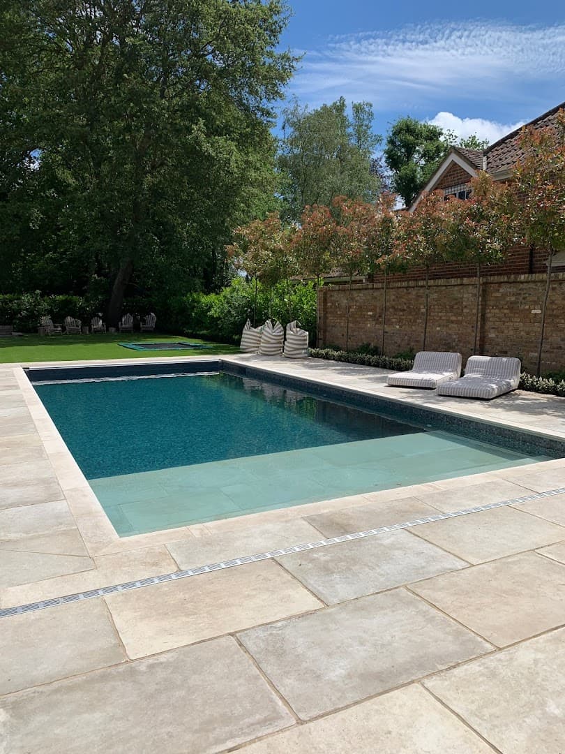 Angel Swim Weybridge 3