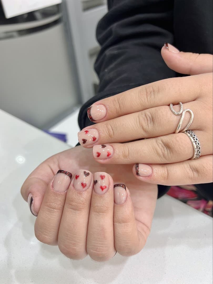 Horsell Nails & Spa 3