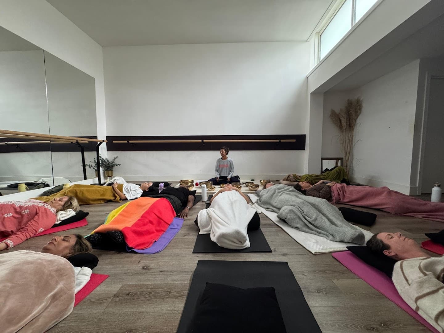 Della yogabarredance 6