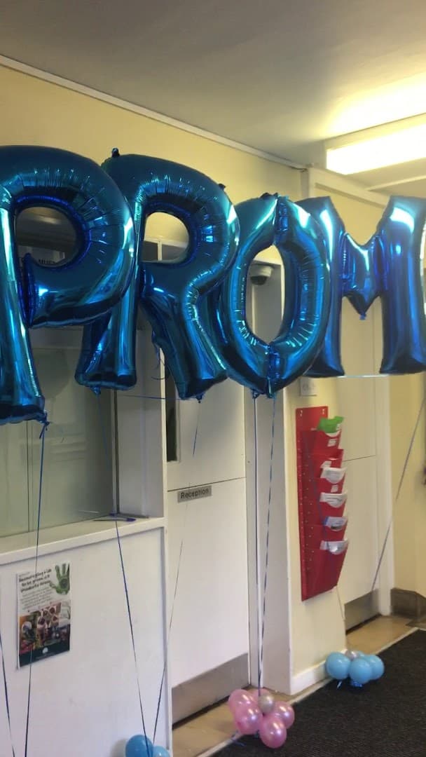 Red Chilli Events & Balloons 8