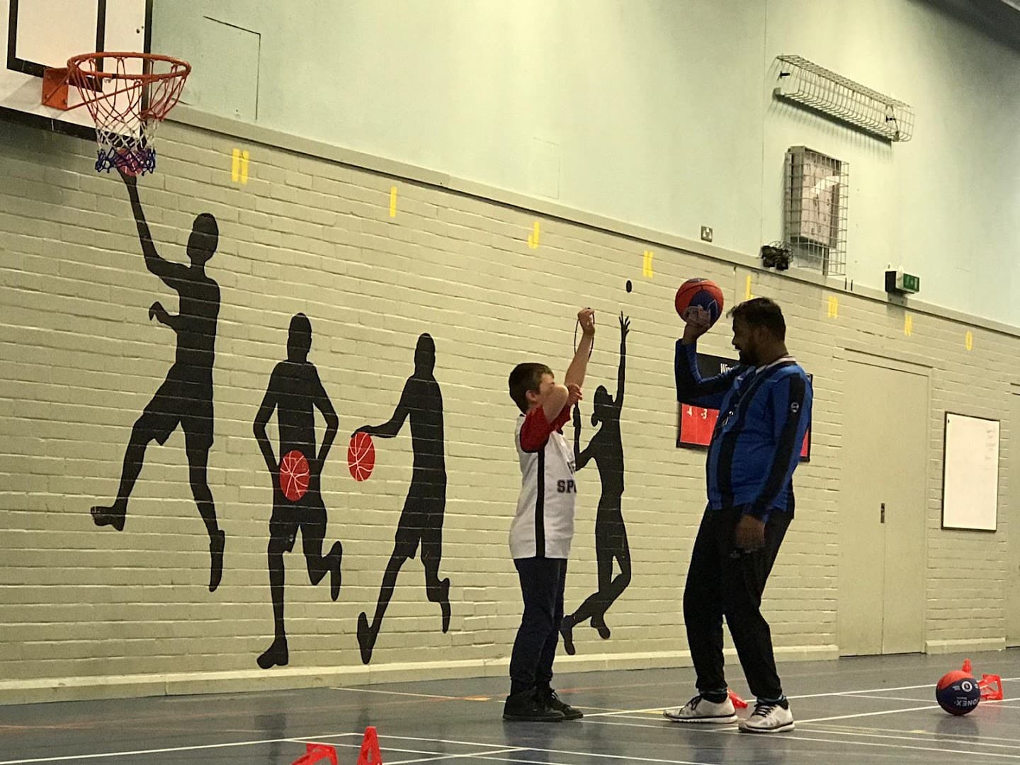 Bee Sports, Kids basketball coaching club 9