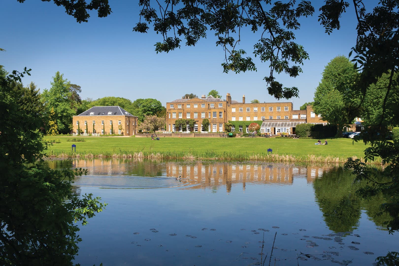 TASIS England | International Day and Boarding School | Ages 4-18