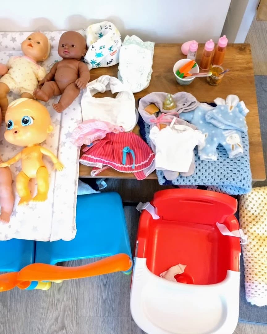 Little Learners Lounge Tiney Homes 8