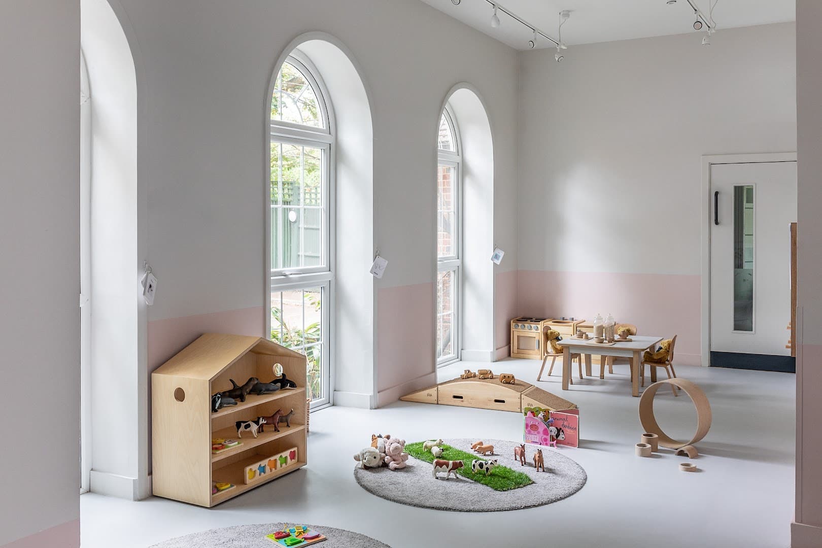 N Family Club - Cobham Nursery 4