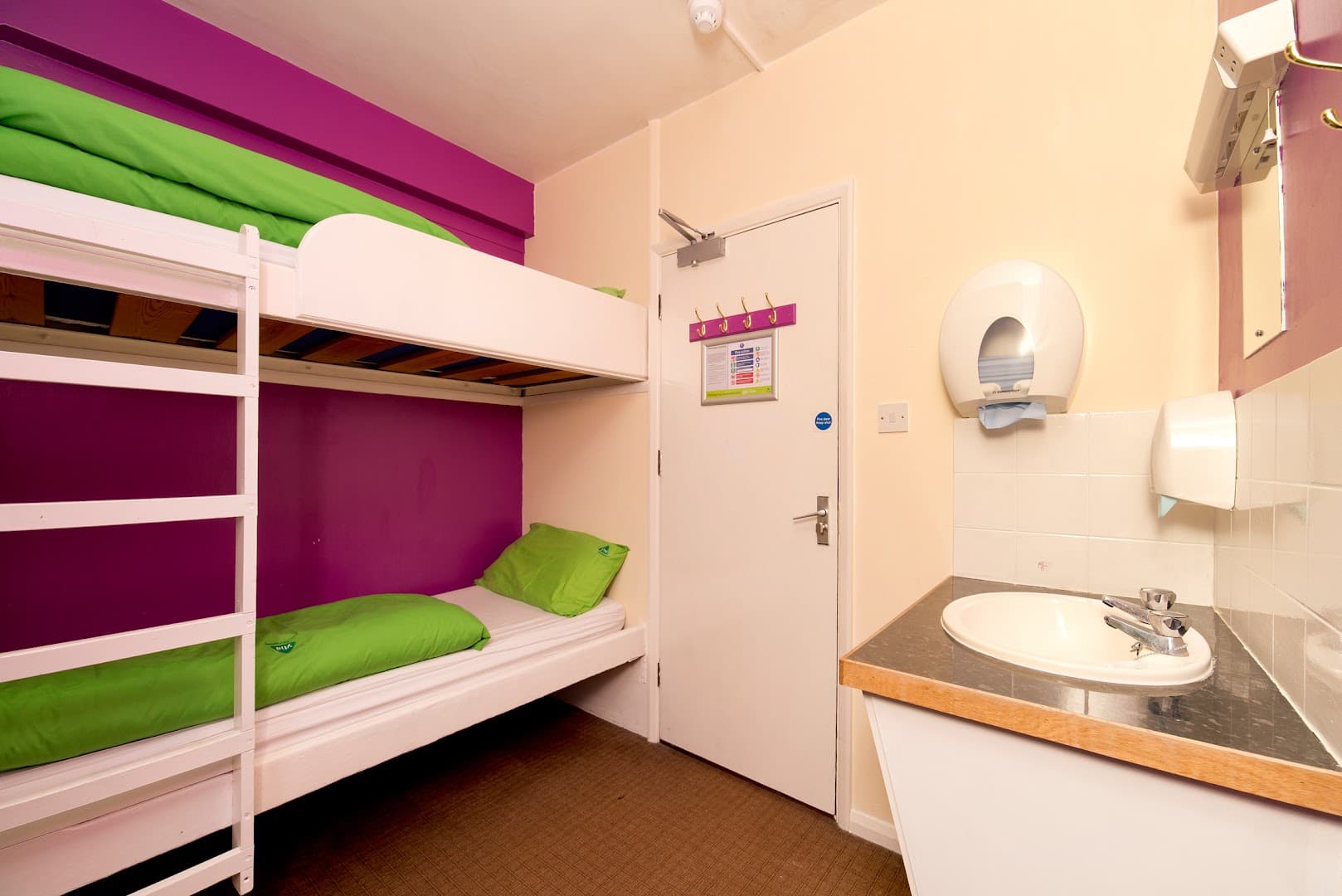 YHA Holmbury St Mary Surrey Hills (Partner) 2