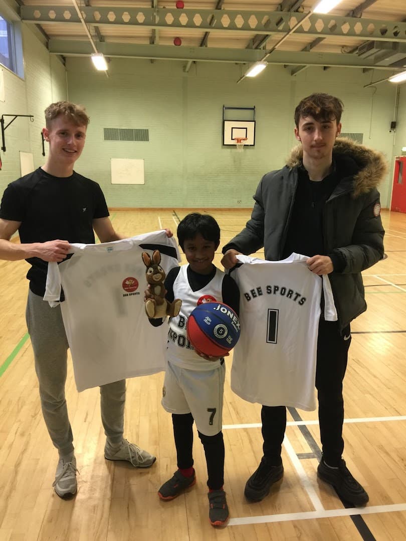 Bee Sports, Kids basketball coaching club 7