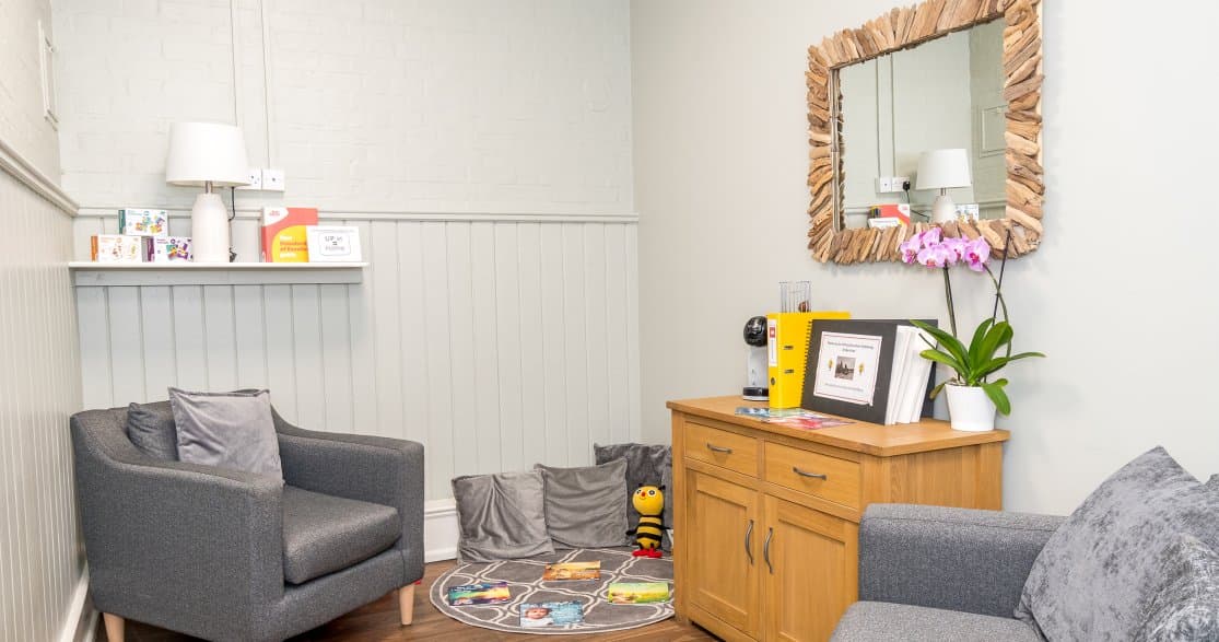 Busy Bees at Godalming Bridge Road 5