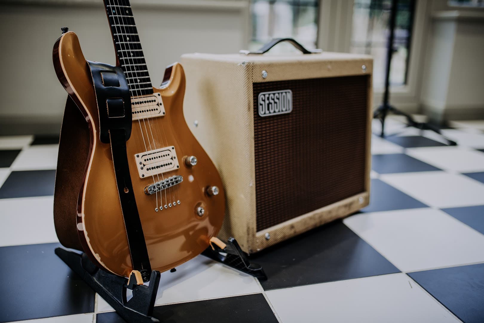 Learn Guitar With Charlie 8