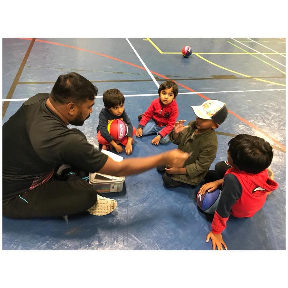 Bee Sports, Kids basketball coaching club 5