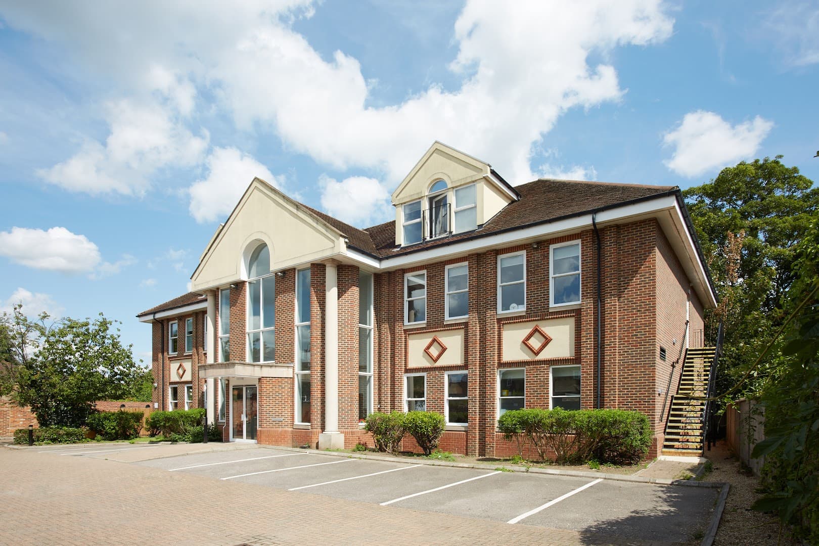 N Family Club - Chertsey Nursery 2