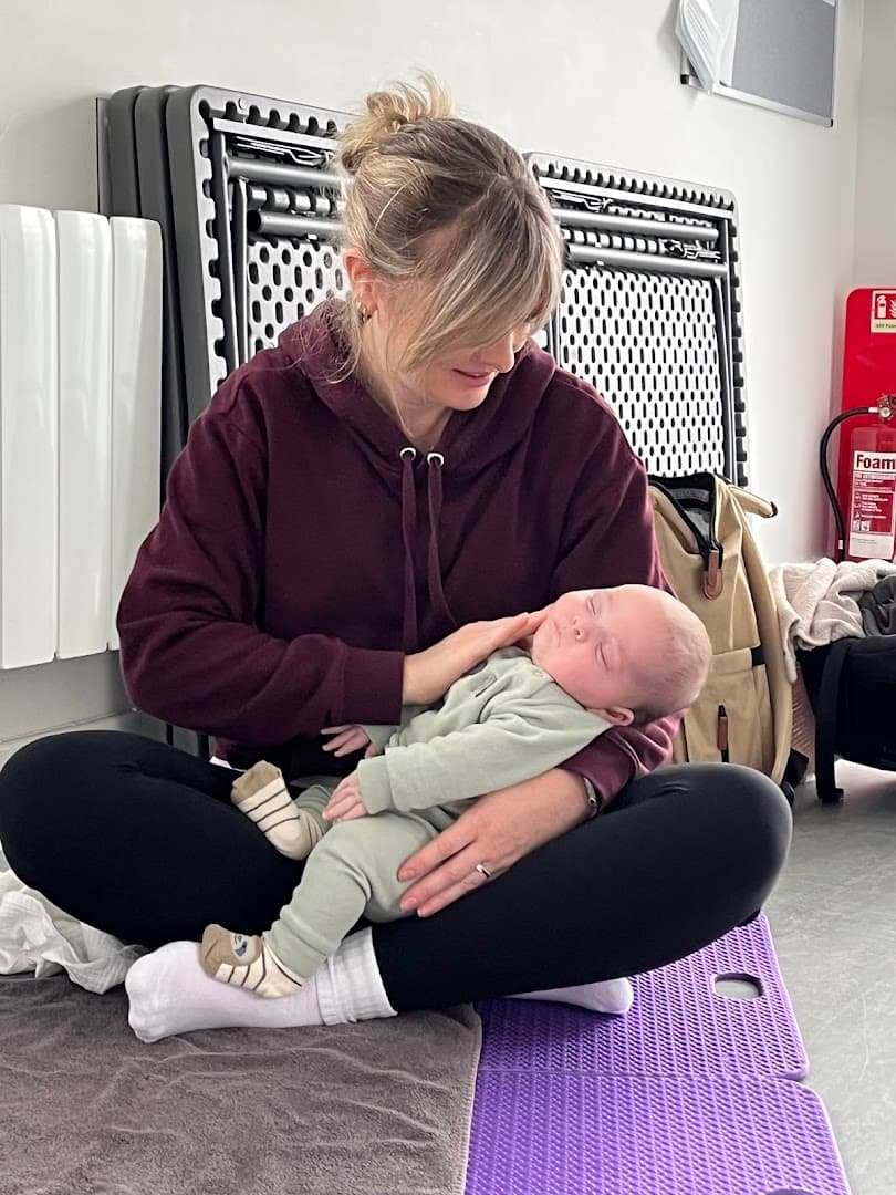 Fingers and Thumbs Massage 10