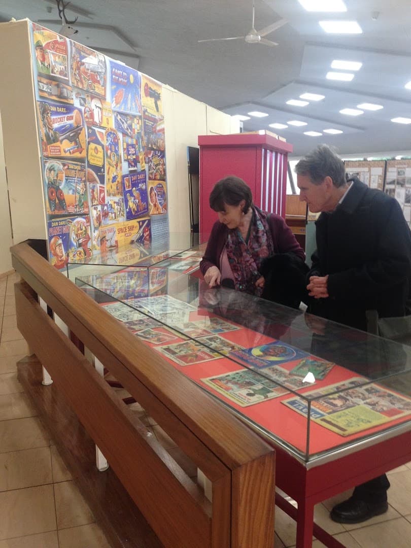 Bourne Hall Museum 5