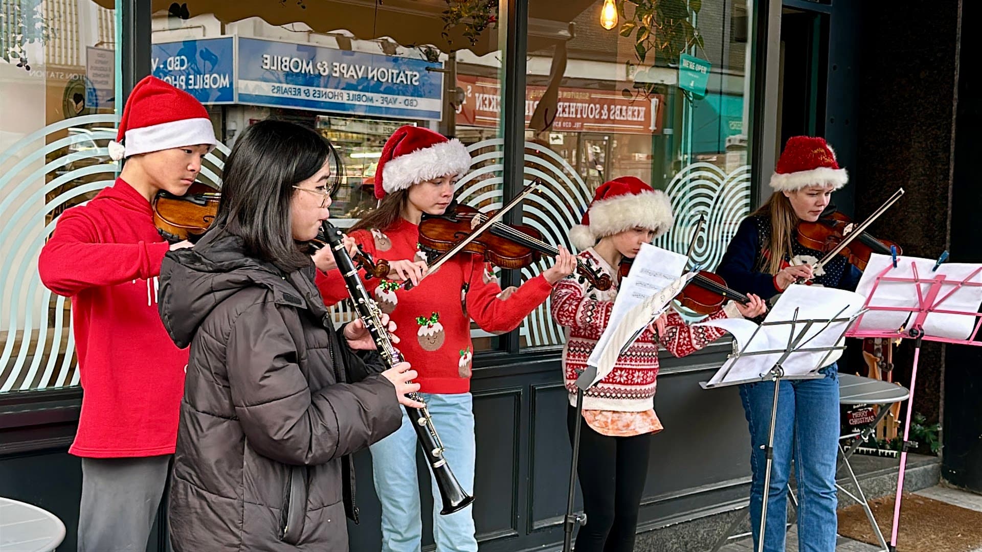 Kingston Music School (Singing Violin Viola Piano & Guitar Lessons) 10