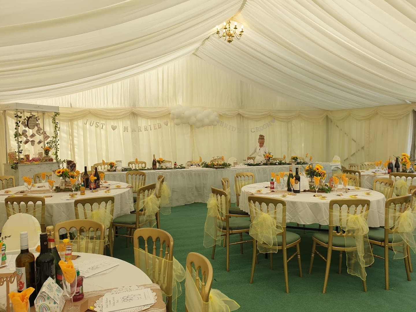 Apple Marquee Hire 3