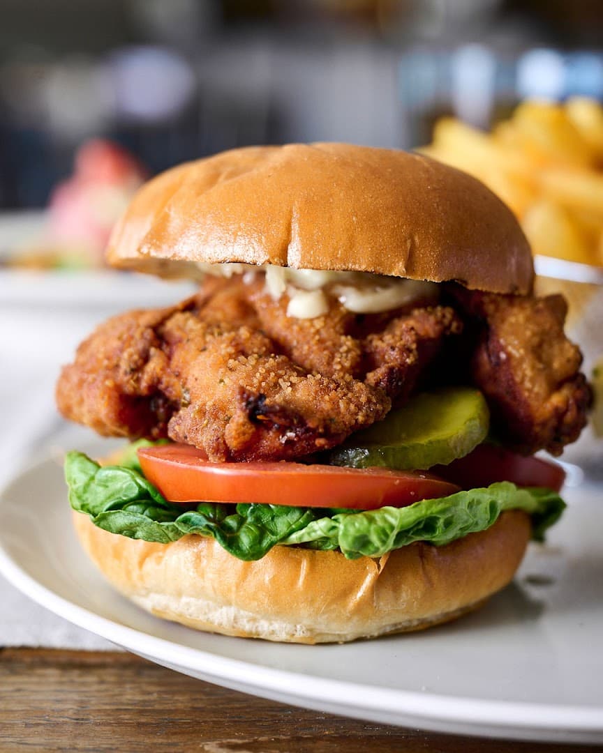 The Clubhouse Bar & Cafe and party venue at Sandown Park Golf Centre 3