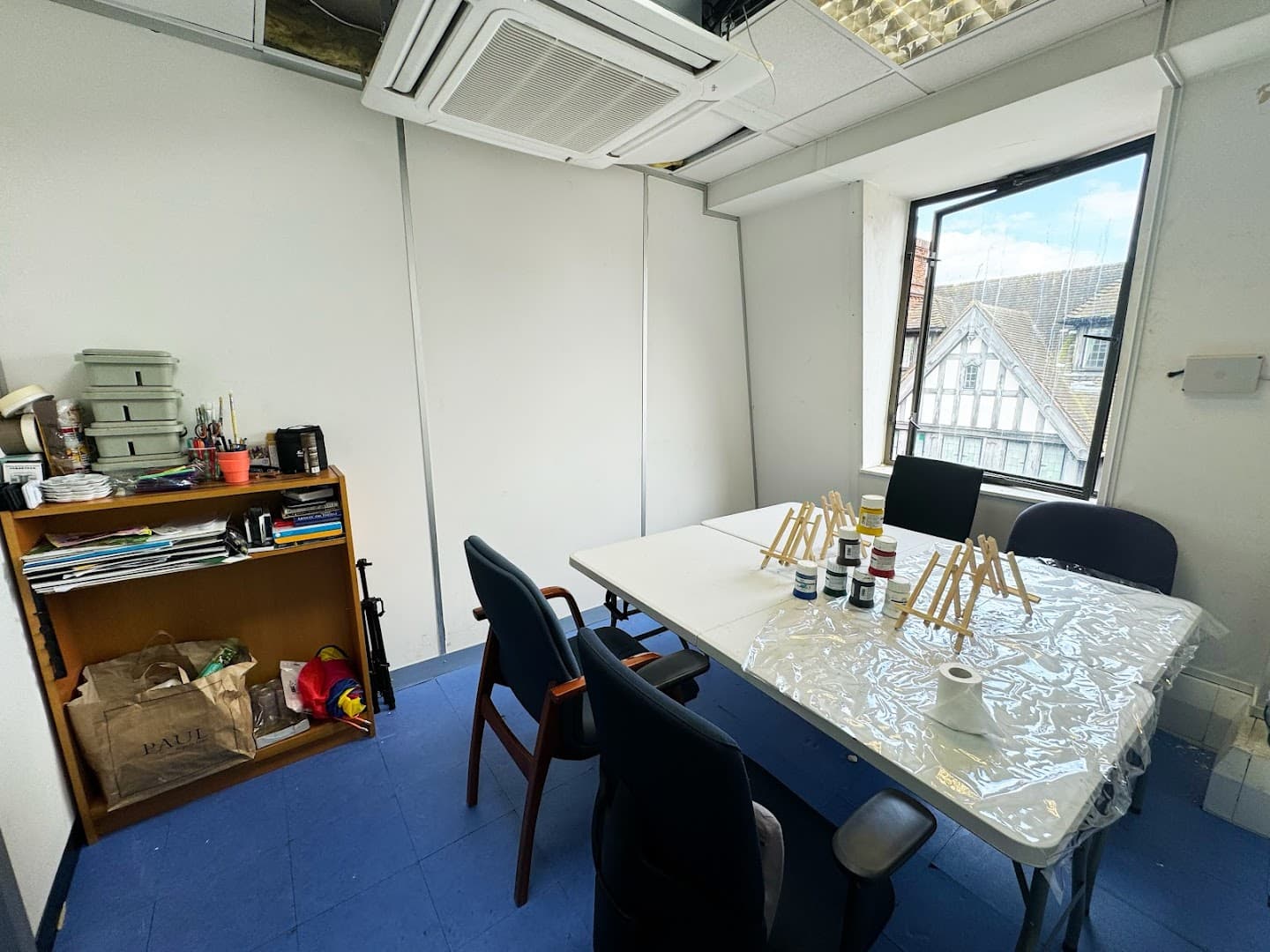 Art Studio : STUDIO852 (Kingston)