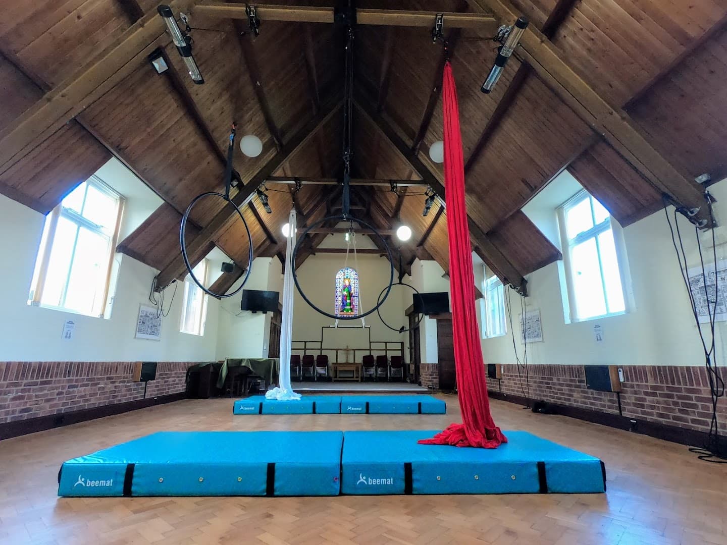 The Surrey Circus Centre 2