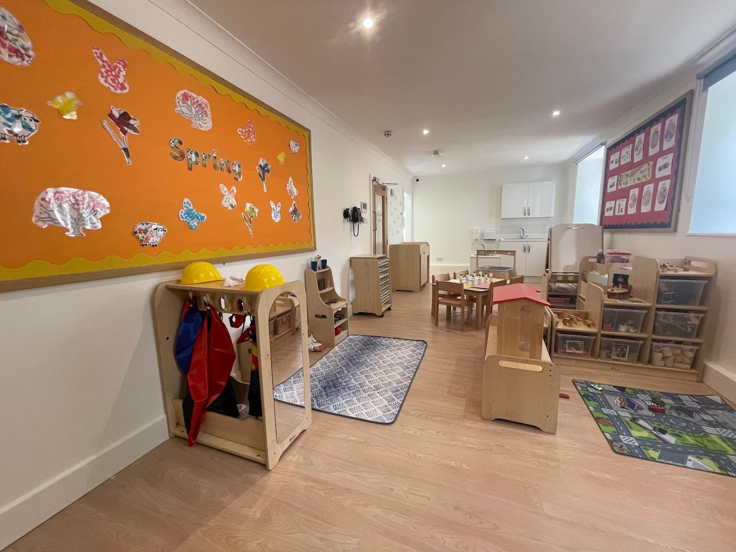 Pippa's House Nursery Claygate 8