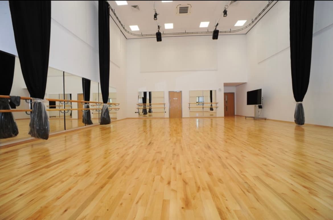 Relevé School of Ballet 3