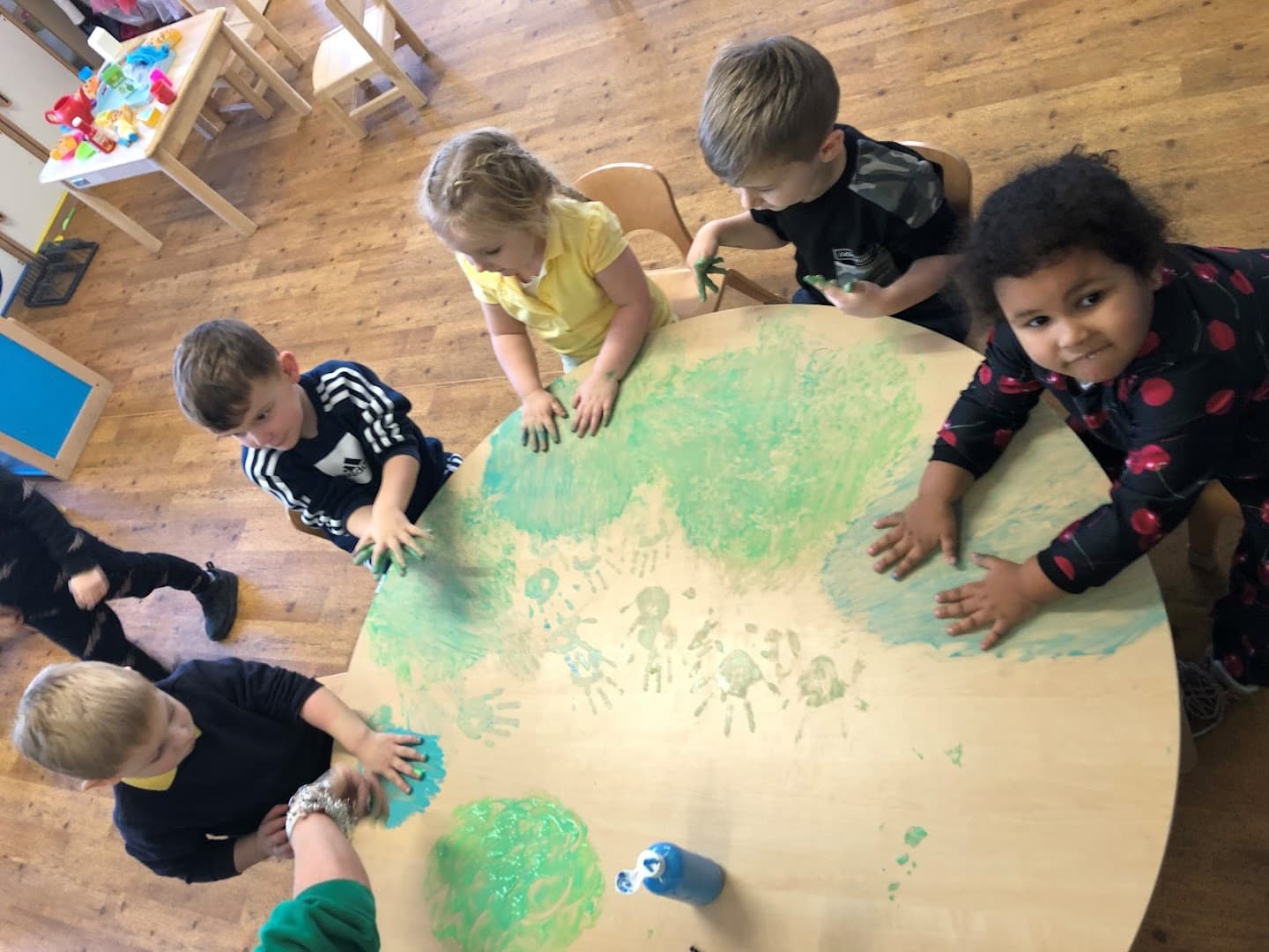 Caterpillars Pre-School Walton 5