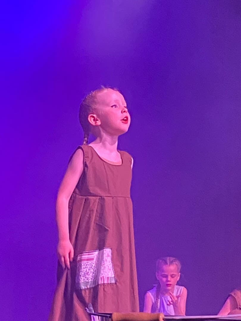 DreamCatchers Stage School 3