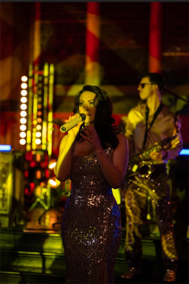 Tizane McEvoy - Vocal Coach