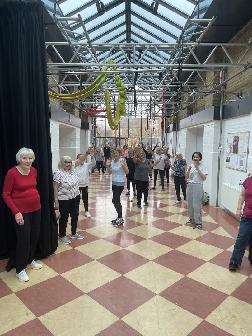 Uplift Studio | CATERHAM BASED COMMUNITY FITNESS & ONLINE PROGRAM 3