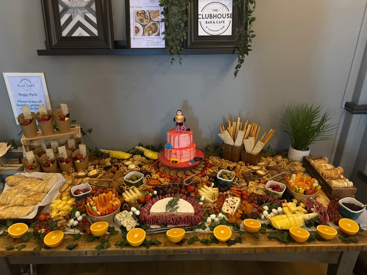 The Clubhouse Bar & Cafe and party venue at Sandown Park Golf Centre