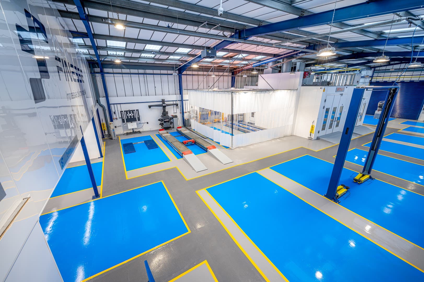 Finesse Accident Repair Centre - Dorking 2