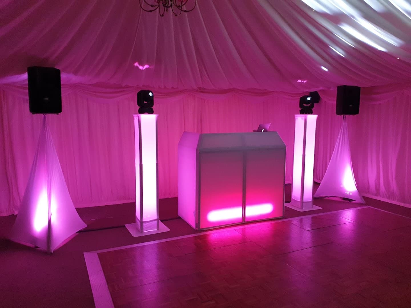 DJ Phil Brown - Wedding DJ & Disco Hire 2