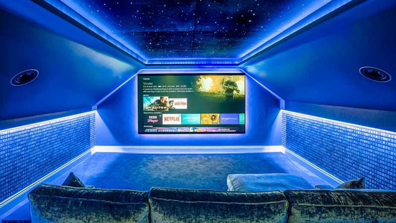 Richer Sounds, Reigate 2