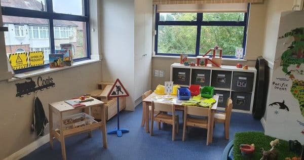 Busy Bees at Cheam 6