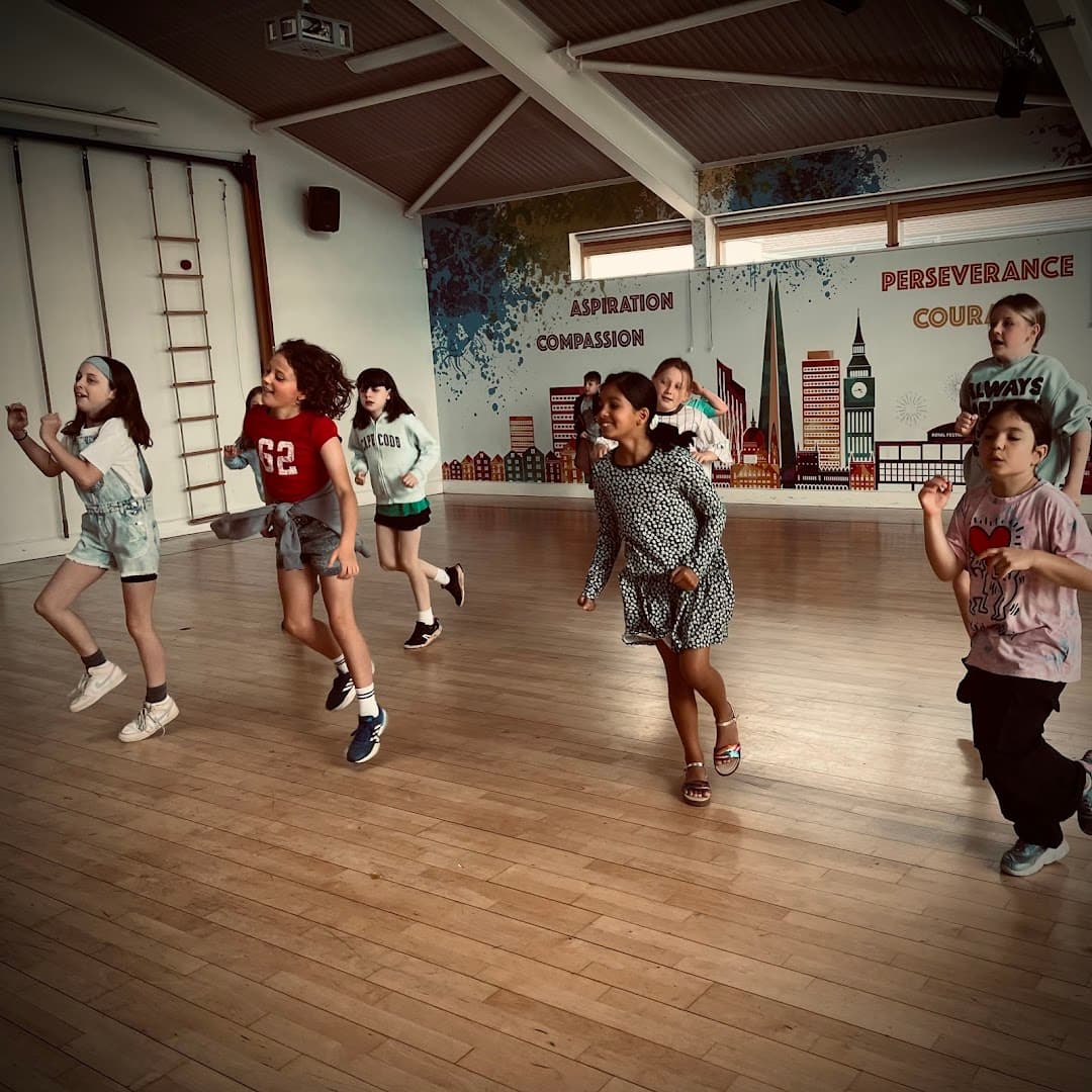 Pop Star Performers - Children's Performing Arts Classes, and Children's Holiday clubs 3