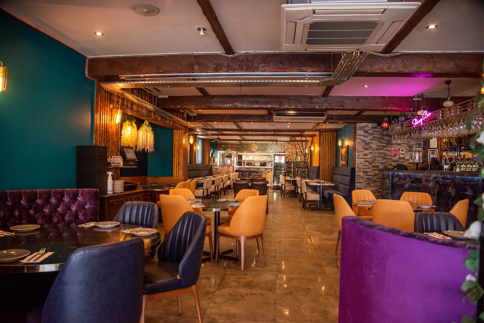 Shiraz Bar & Restaurant