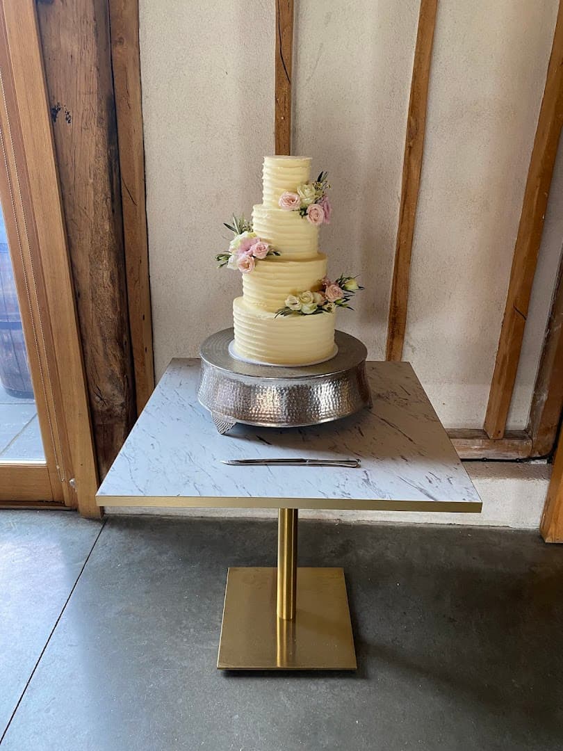 Carrie's Cakes and Bakes 3