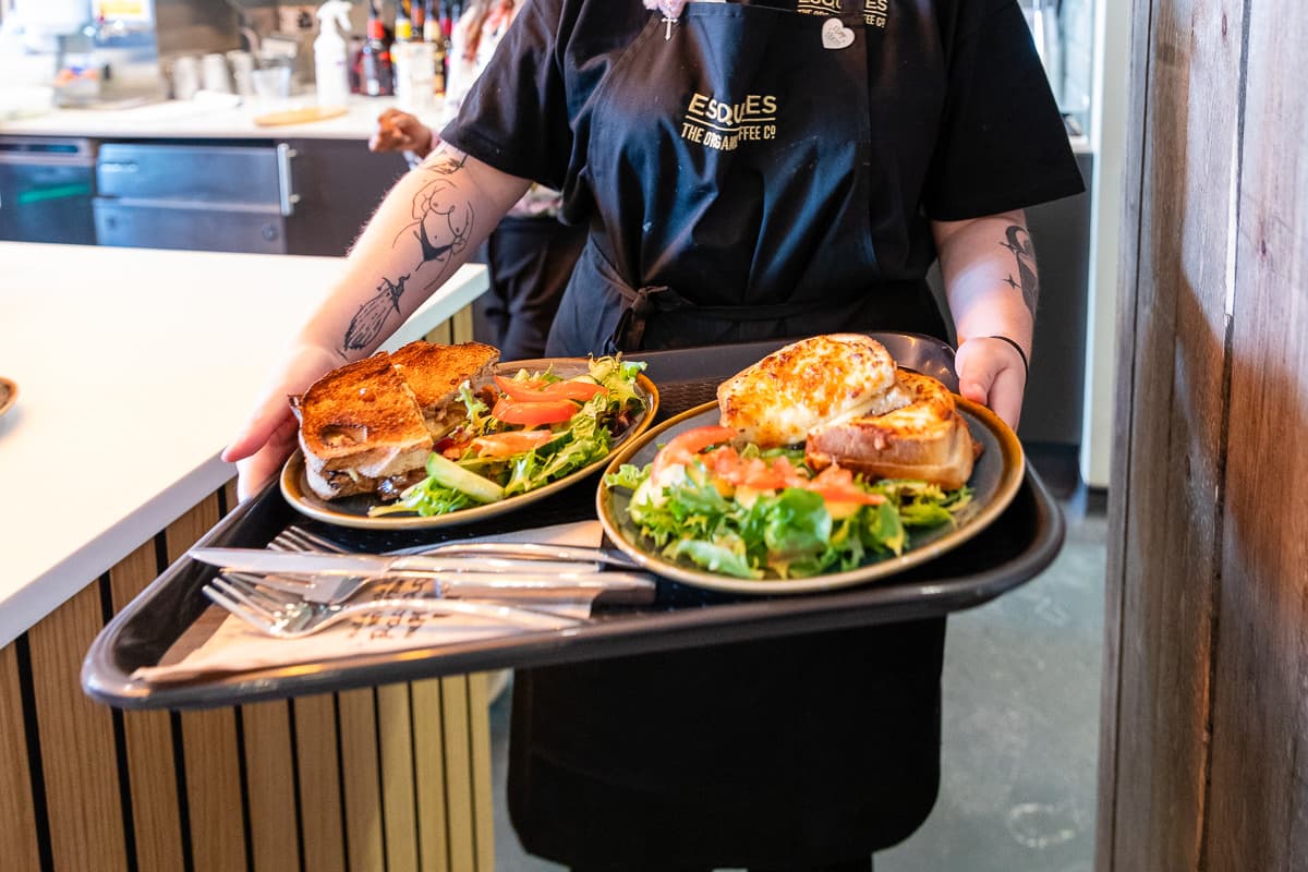 Esquires Coffee Dorking 2