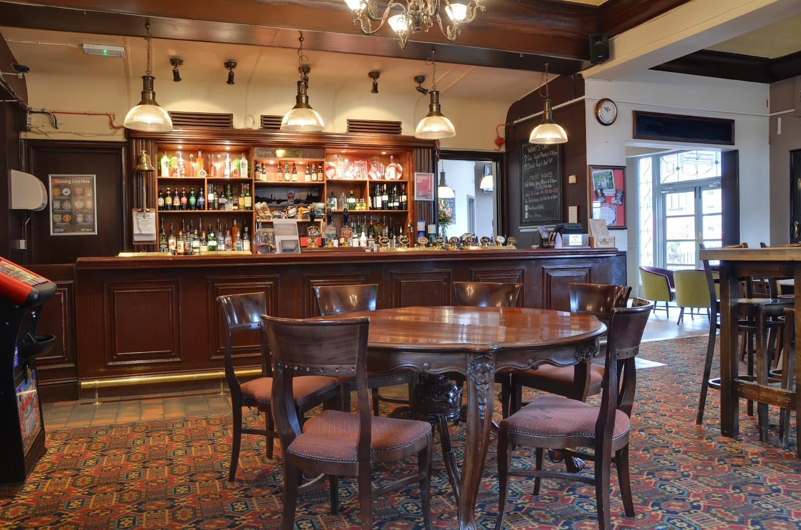 The Hare & Hounds Sunbury on Thames