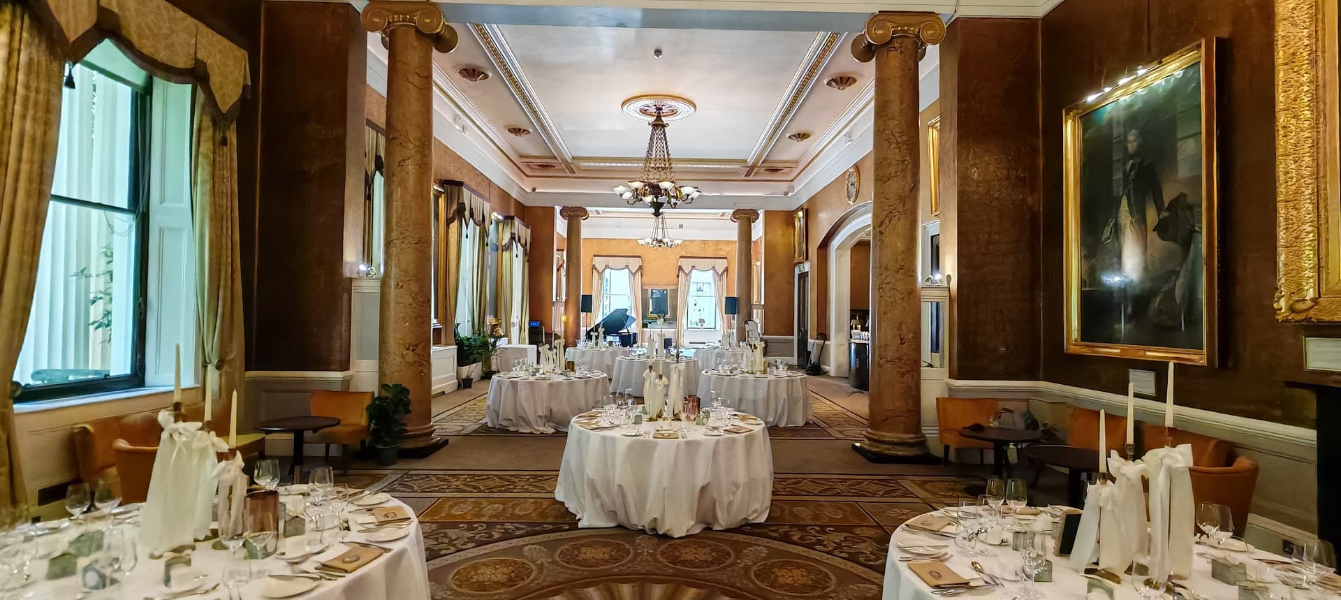 Groove Entertainment Mobile DJ Hire 6