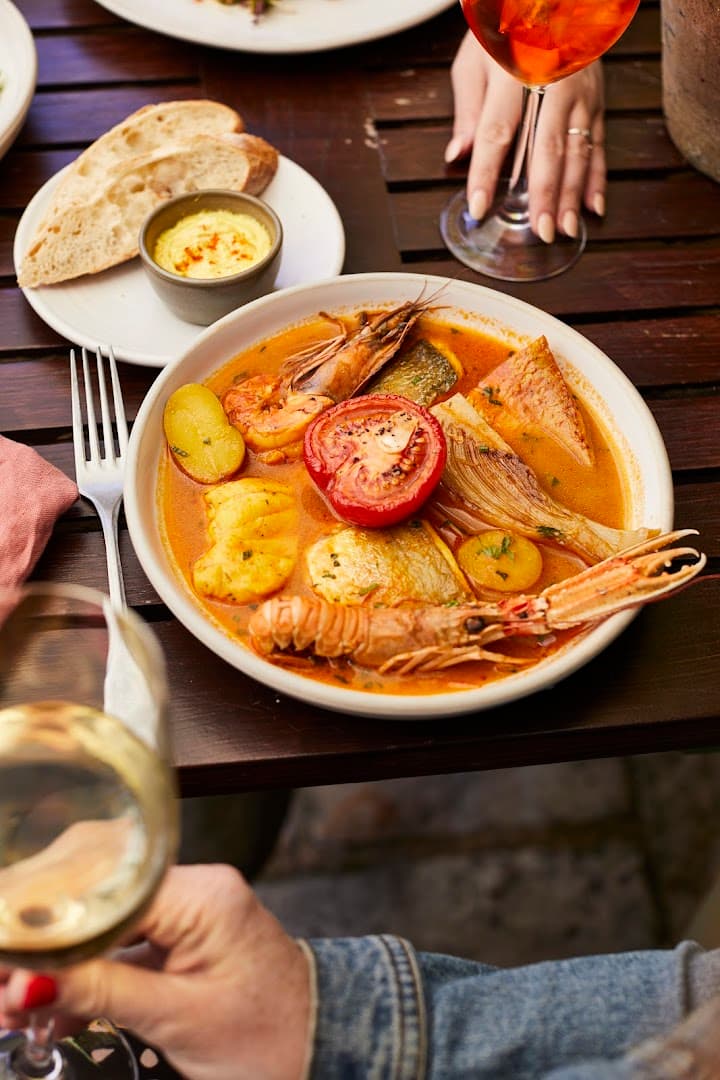 The Black Horse Reigate 2