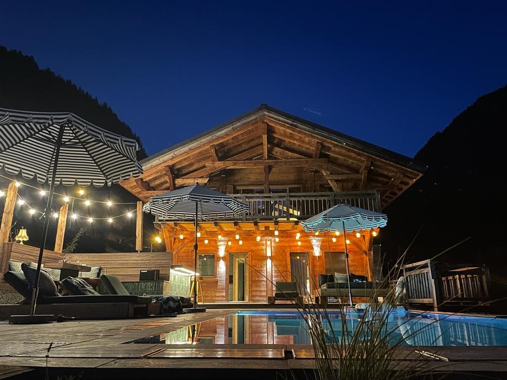 Treeline Chalets