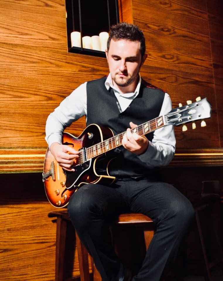 Guitar and Ukulele Lessons Surrey (currently no spaces available) 7